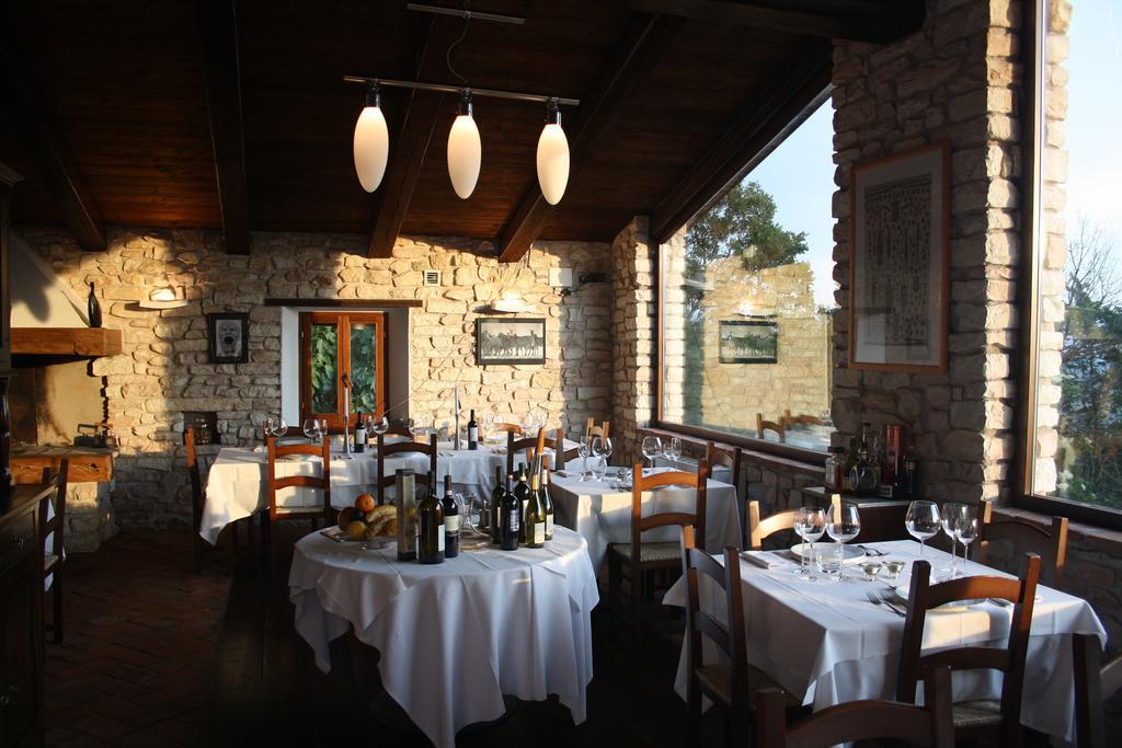 Agriturismo Valdifiori Sassoferrato Eksteriør bilde